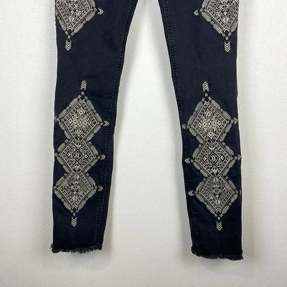 ANTHROPOLOGIE Odd Molly Embroidered Skinny Jeans - Picture 3 of 14